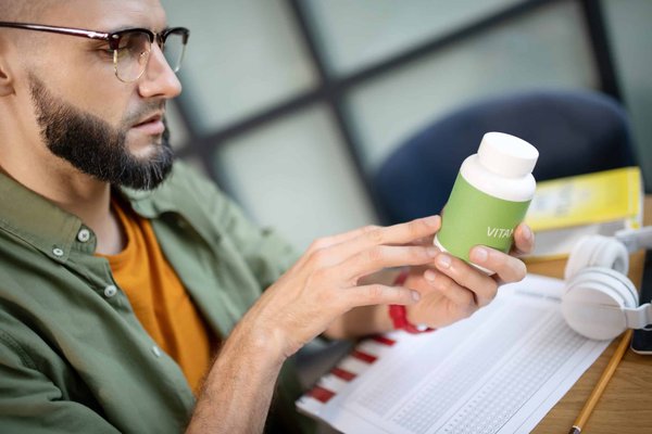 How Can Cognitive Behavioral Therapy Address Insomnia in Shift Workers?